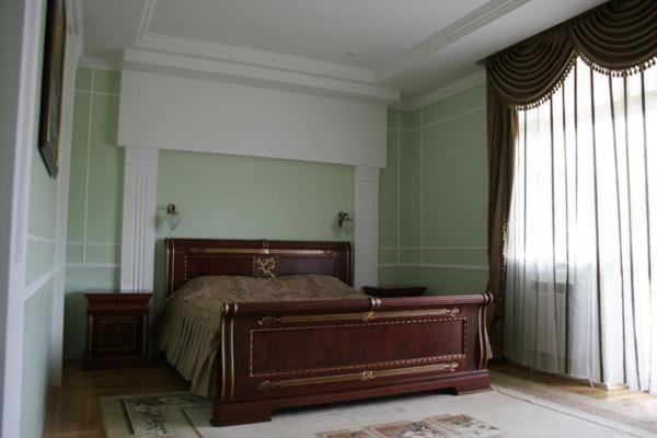 Solnichnaia Dolyna Hotel Polyána Szoba fotó