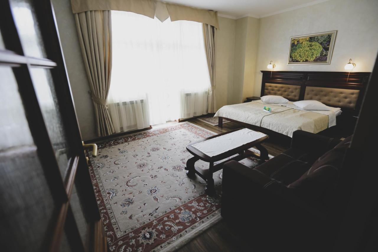 Solnichnaia Dolyna Hotel Polyána Kültér fotó