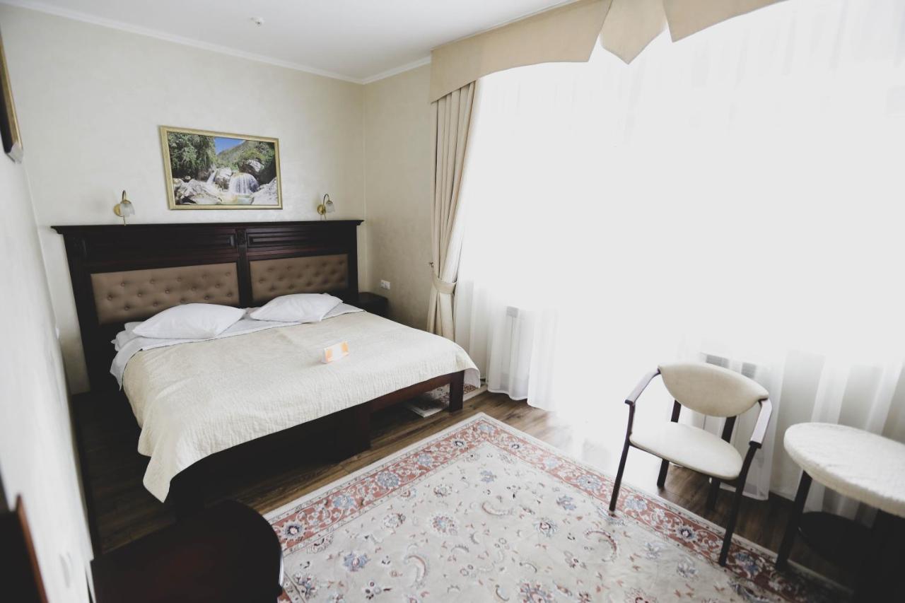 Solnichnaia Dolyna Hotel Polyána Kültér fotó