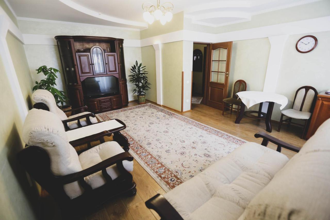 Solnichnaia Dolyna Hotel Polyána Kültér fotó
